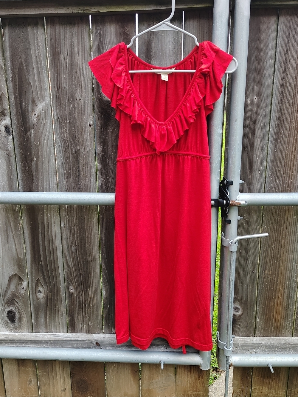 jonathan martin Bright Red Dress with V-Neck Ruffle Large Stretchy